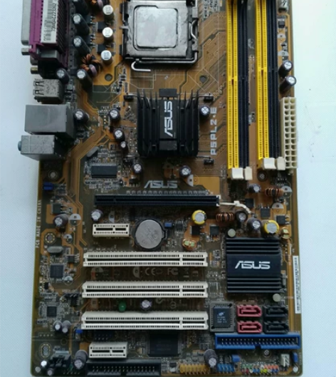 华硕 P5PL2主板 上二代内存+PD91...