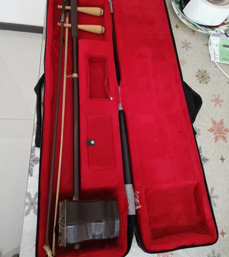 出闲置二胡 自己用过的二胡 拍下不退不换 ...