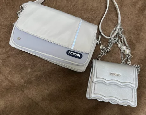 闲置包包两个 Across原创设计高级感斜...