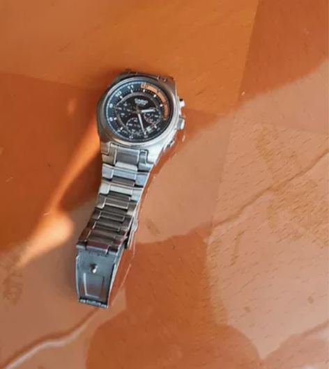 卡西欧EF-513D 多功能石英手表，品相...