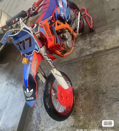 19年的波速尔m5，两套轮毂轮胎换着玩，滑...