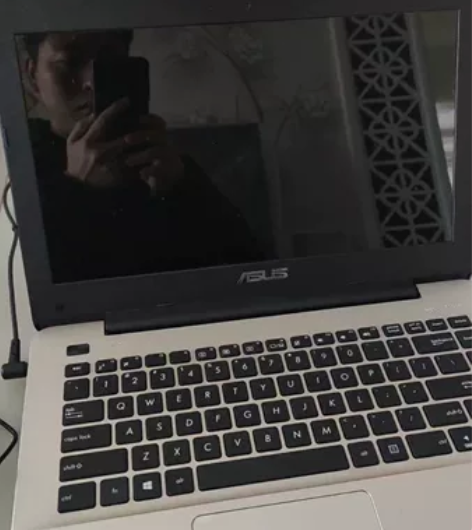 华硕笔记本闲置出售 14寸 无问题 已换固...