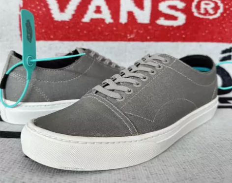 春节期间顺丰发货!Vans(正品全新)40...