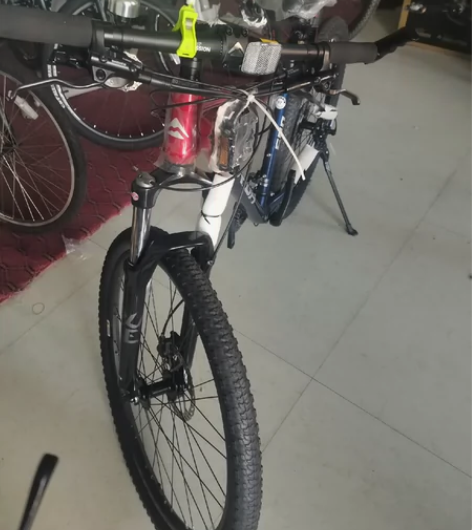 美利达自行车公爵600，全套禧玛诺配置，标...