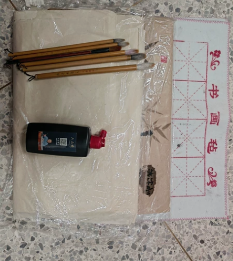 毛边纸30块全部 毛笔20全部