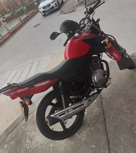 YAMAHA男装摩托车，2015年买的，手...