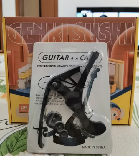 全新闲置物品吉他变调夹，买尤克里里送的，支...