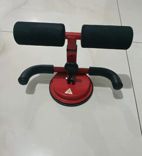 吸盘式仰卧起坐器，自己买来也没怎么练过，放...