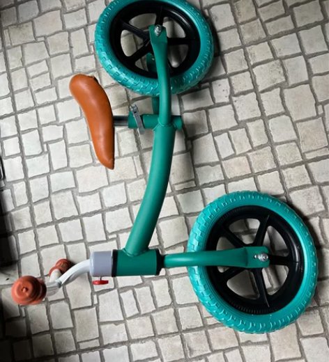 儿童平衡车 别人送的全新 孩子还小暂时用不...