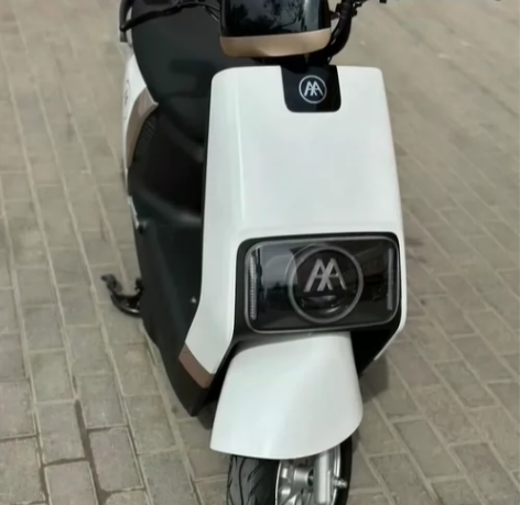 跳楼大甩卖，二手电瓶车亏本处理，300多辆...