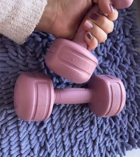 【特价15.8元包邮】女士健身小哑铃特价捡...