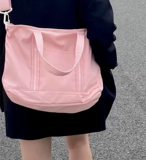 Southern Kitty旅行包轻便简约...