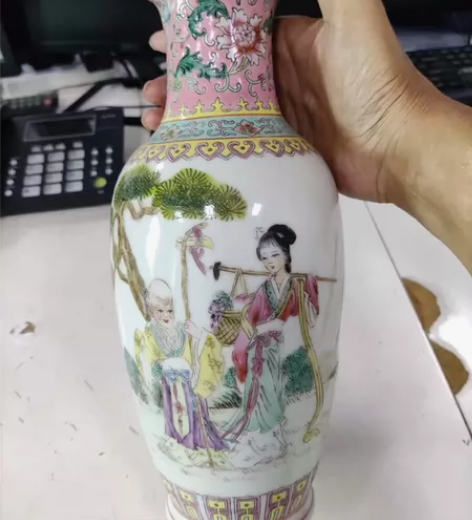 景德镇手绘粉彩花瓶，民俗麻姑献寿题材，世宁...