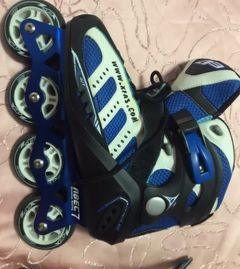 溜冰鞋成年男专业轮滑鞋女成人直排滑轮鞋花式...