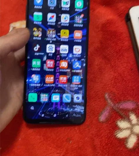 小米黑鲨3s游戏手机 12+256双5g配...