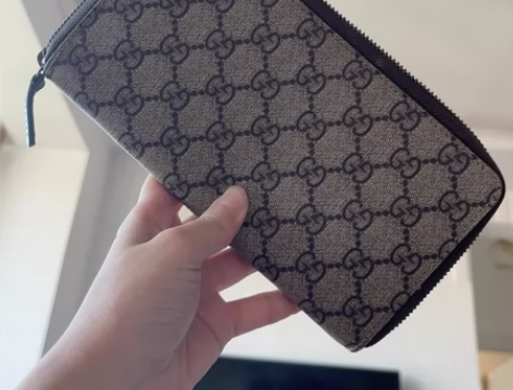 正品GUCCI大钱包 手包 男女通用 经典...