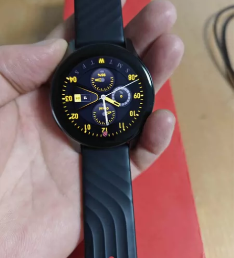 一加OnePlus Watch 智能穿戴手...
