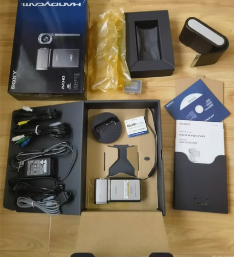 Sony索尼HDR TG1E袖珍摄像机 H...