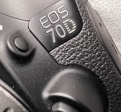 98新佳能中端单反70D 18-135 套...