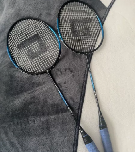 红双喜蓝色球拍，一对球拍两支，本来想学打球...