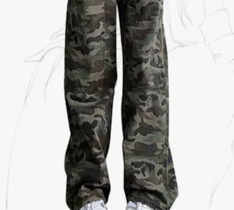 军绿色迷彩直筒牛仔裤女设计感高街夏季ins...