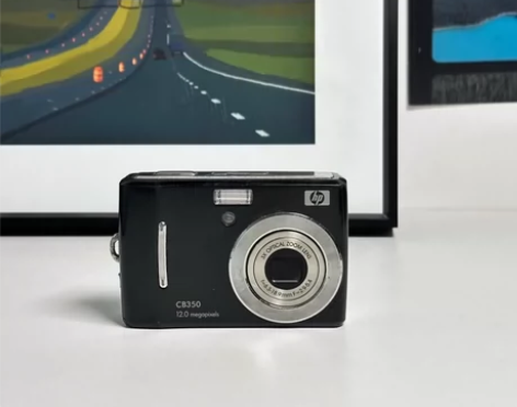 惠普CB350自备5号电池 （放大有一个轻...