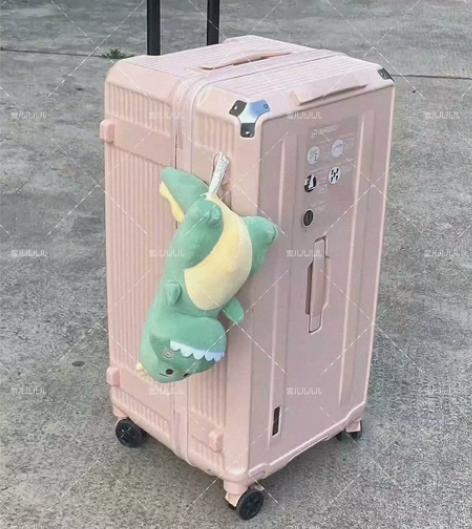 全新积压包没用过袋鼠行李箱邮送走库存铝框 ...