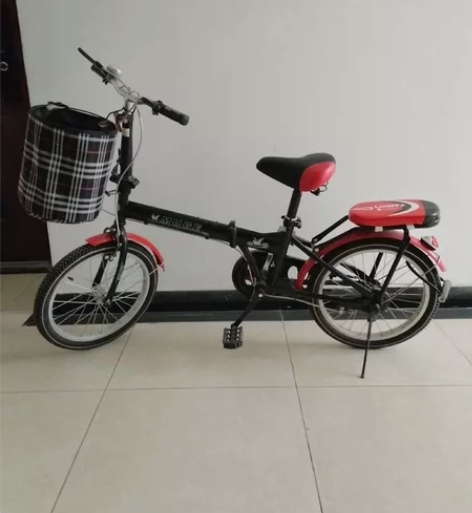穆鸽牌折叠自行车,全新,二百多买了没怎么骑...