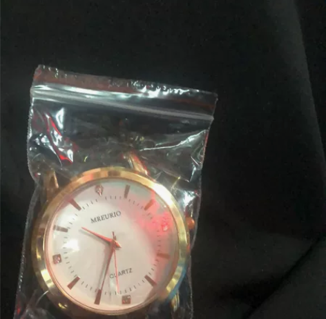 新旧程度全新处理不包邮20元石英机芯 感兴...