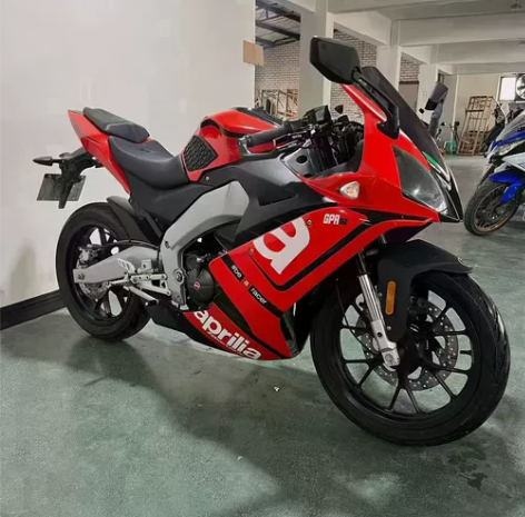 22年阿普利亚gpr150,前后加装abs...