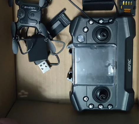 星域传奇电动飞机，玩具无人机，便宜出售带一...