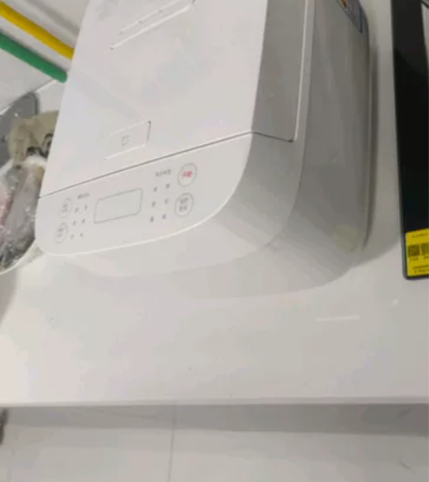 京东退货回来9成新正品小米品牌4l大容量电...