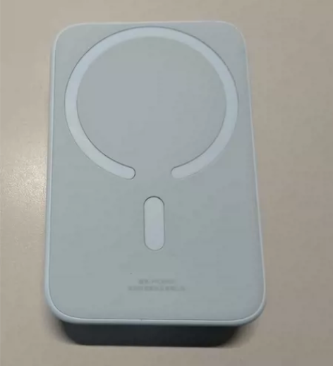 倍思20w磁吸充电宝，6000mah，支持...