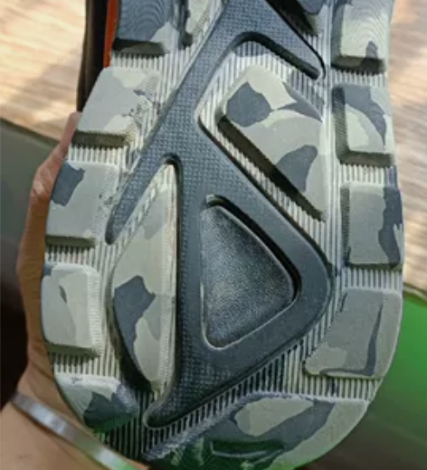 特步男鞋秋季运动鞋男跑步鞋减震女鞋轻便舒适...