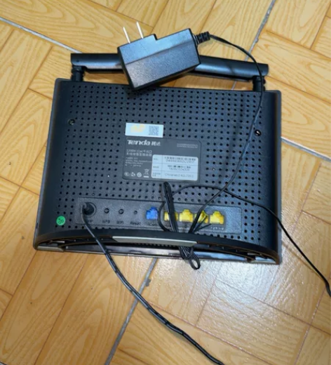 腾达无线增强路由 AC9 1200M 11...