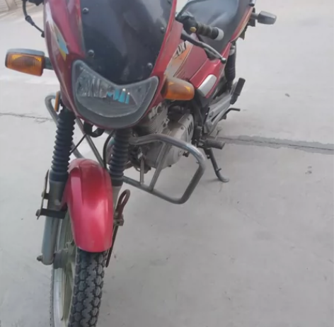 铃木钻豹摩托自提最低价 感兴趣的话点“我想...