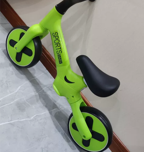 儿童平衡车无脚踏2岁宝宝滑行车玩具车自行单...