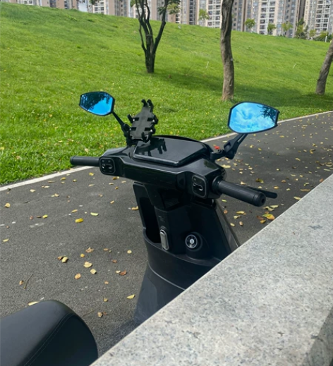 爱玛空军一号电摩，长轴距更实用，入门配置远...