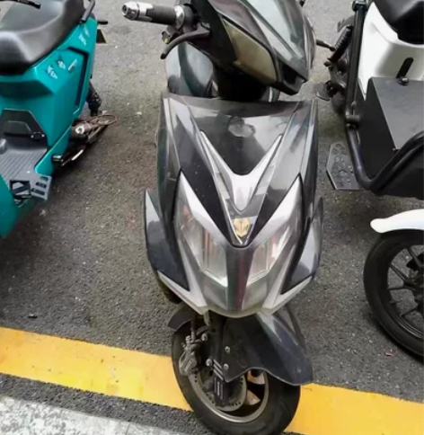 个人闲置车。买了一年多点，续航 40 公里...