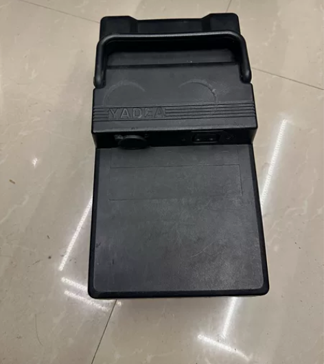 雅迪原装电动车48v12ah锂电池小金鼠电...