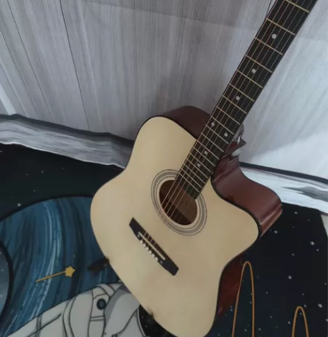 快来捡漏【原价八百多吉他，亏本处理】原价八...