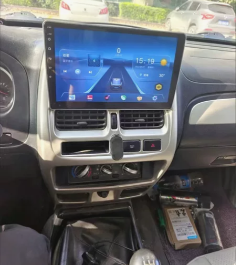 日产帕拉丁 大屏安卓横屏 支持原车后视安卓...