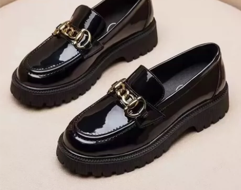 英伦风配裙子小皮鞋女2022秋季新款日系松...