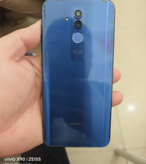 华为麦芒7 6+64能开机，插卡和不插卡有...