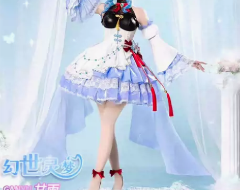 初兽猫甘雨s码，仅室内拍照片 衣服在广州现...