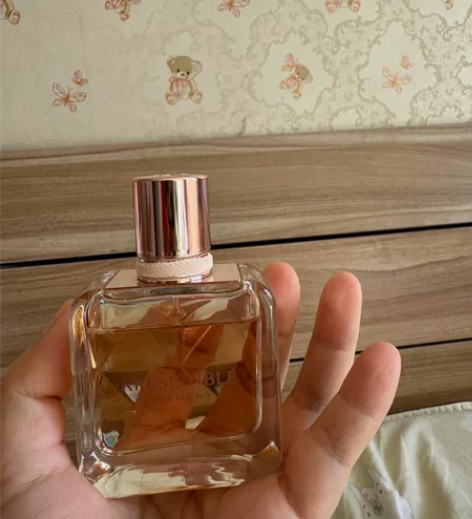 纪梵希倾城香水，用量看图，太原王府井购入，...