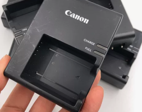 佳能E10充电器原装佳能单反LP-E10相...