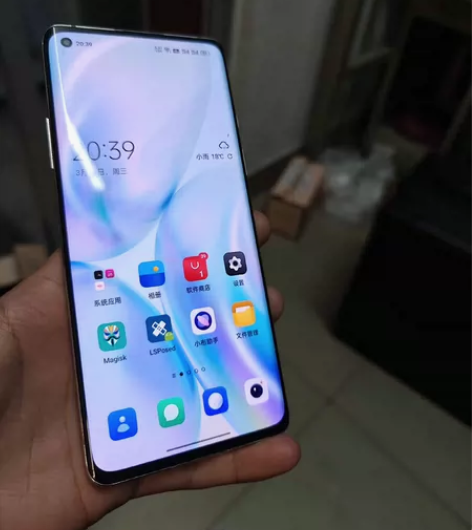 ?自用一手过来的一加8，1+8买的顶配12...