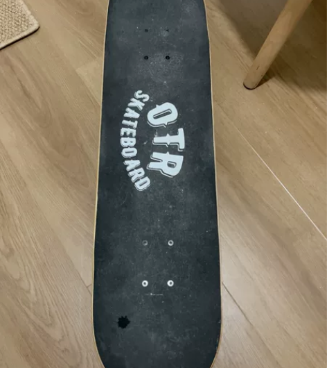 ORT滑板 买来180 玩了几天没学会 不...