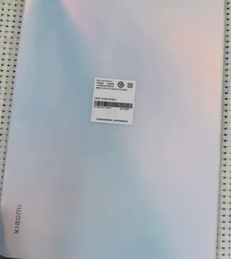 小米Pad5Pro    11寸的 8+1...